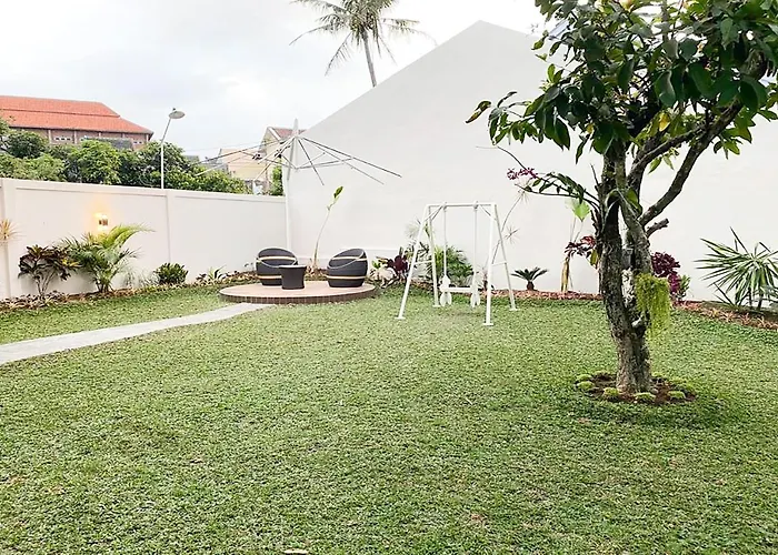 Oyo 90030 Thamrin Homestay