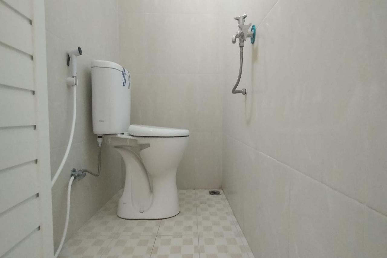 Oyo 90030 Thamrin
